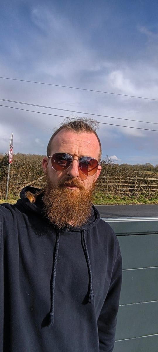 Profil von Deni